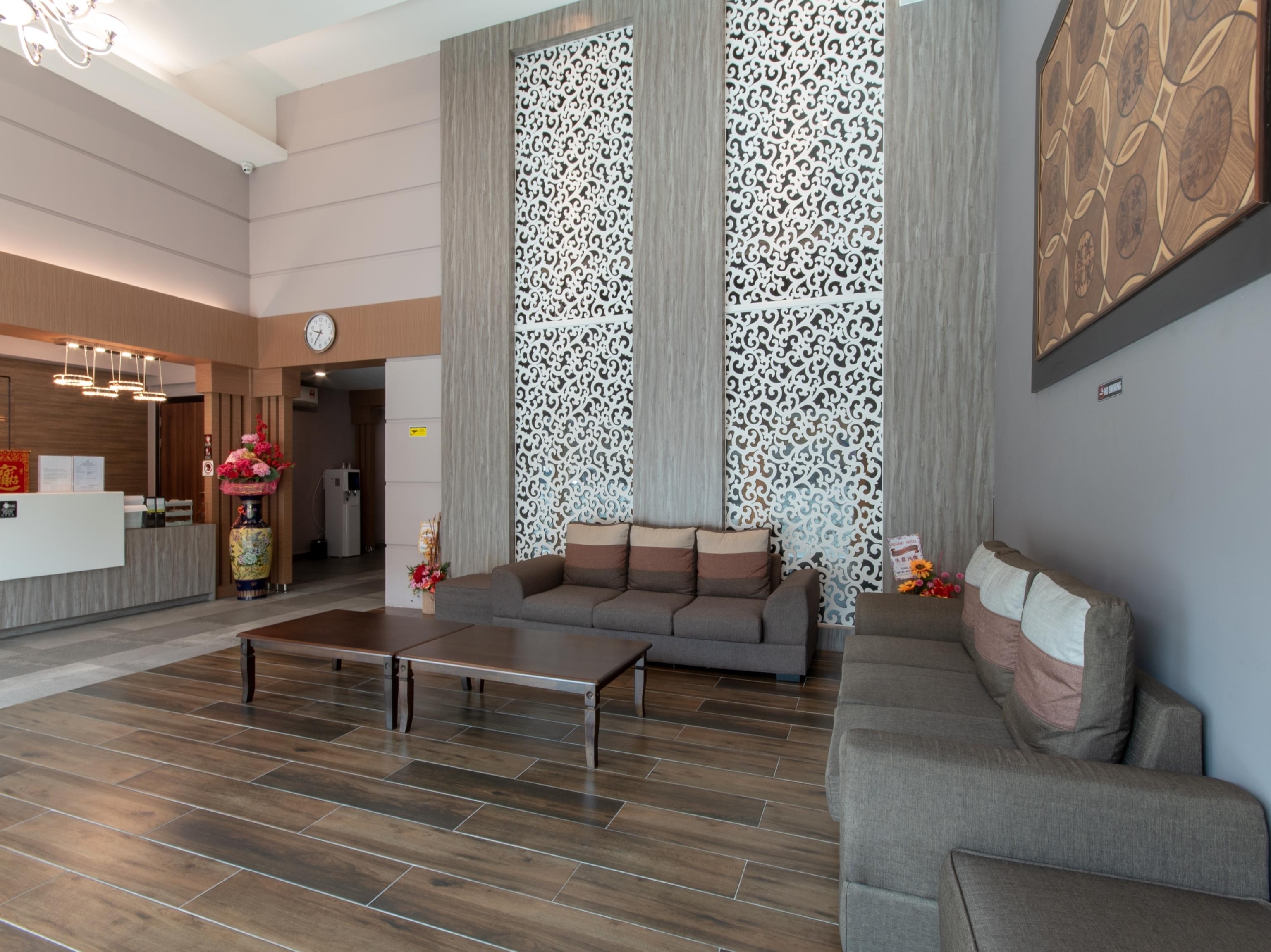 OYO 89375 Regent Hotel Keningau Buitenkant foto